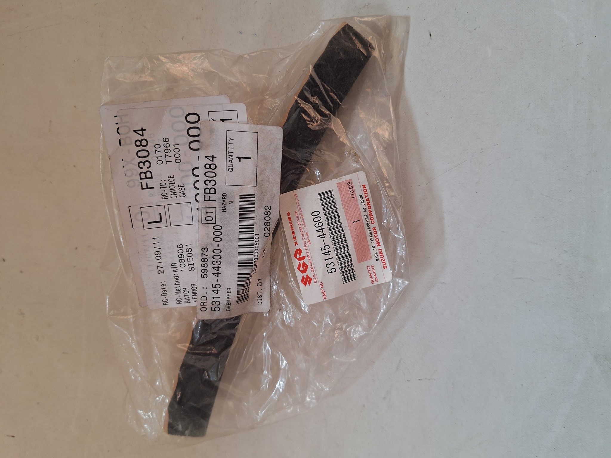 Bild von SUZUKI  DAEMPFER  53145-44G00